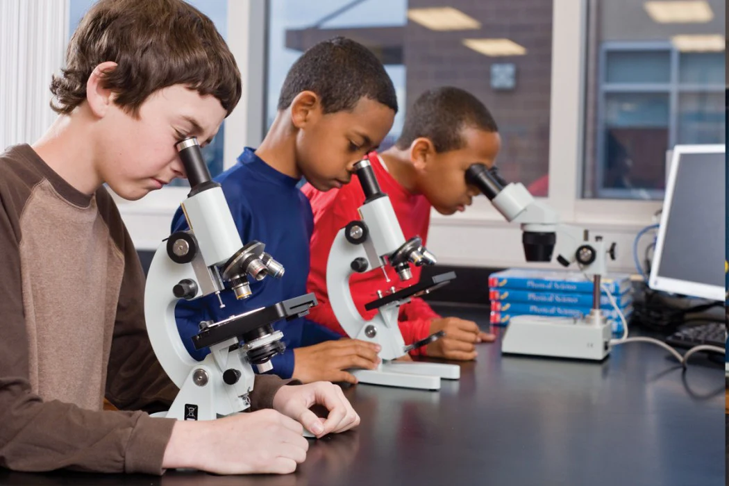 Advanced Biological Microscope 500 - Image 2