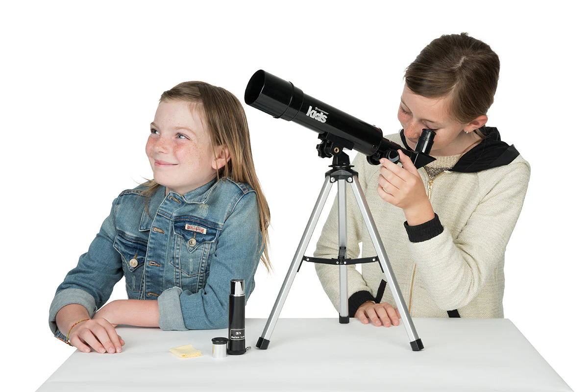 Celestron Kids 50mm Refractor with Case - Image 8