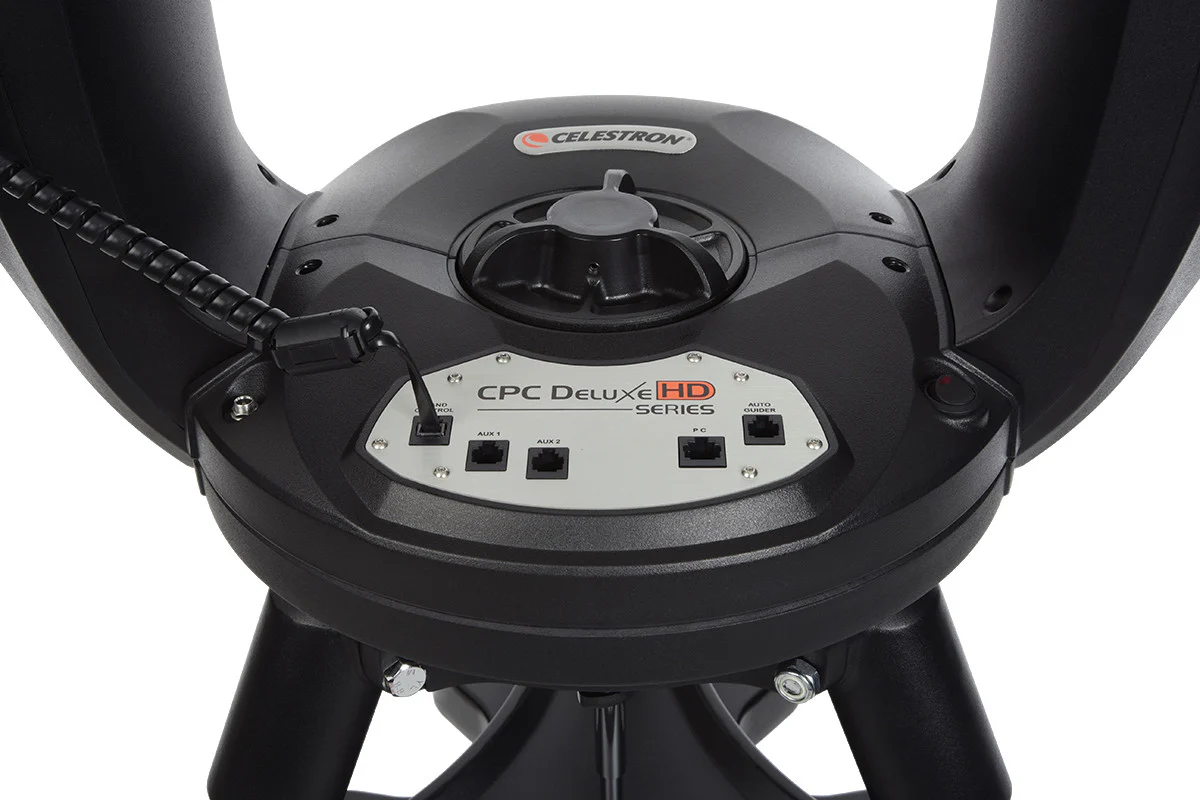 CPC Deluxe 925 HD Computerized Telescope - Image 7