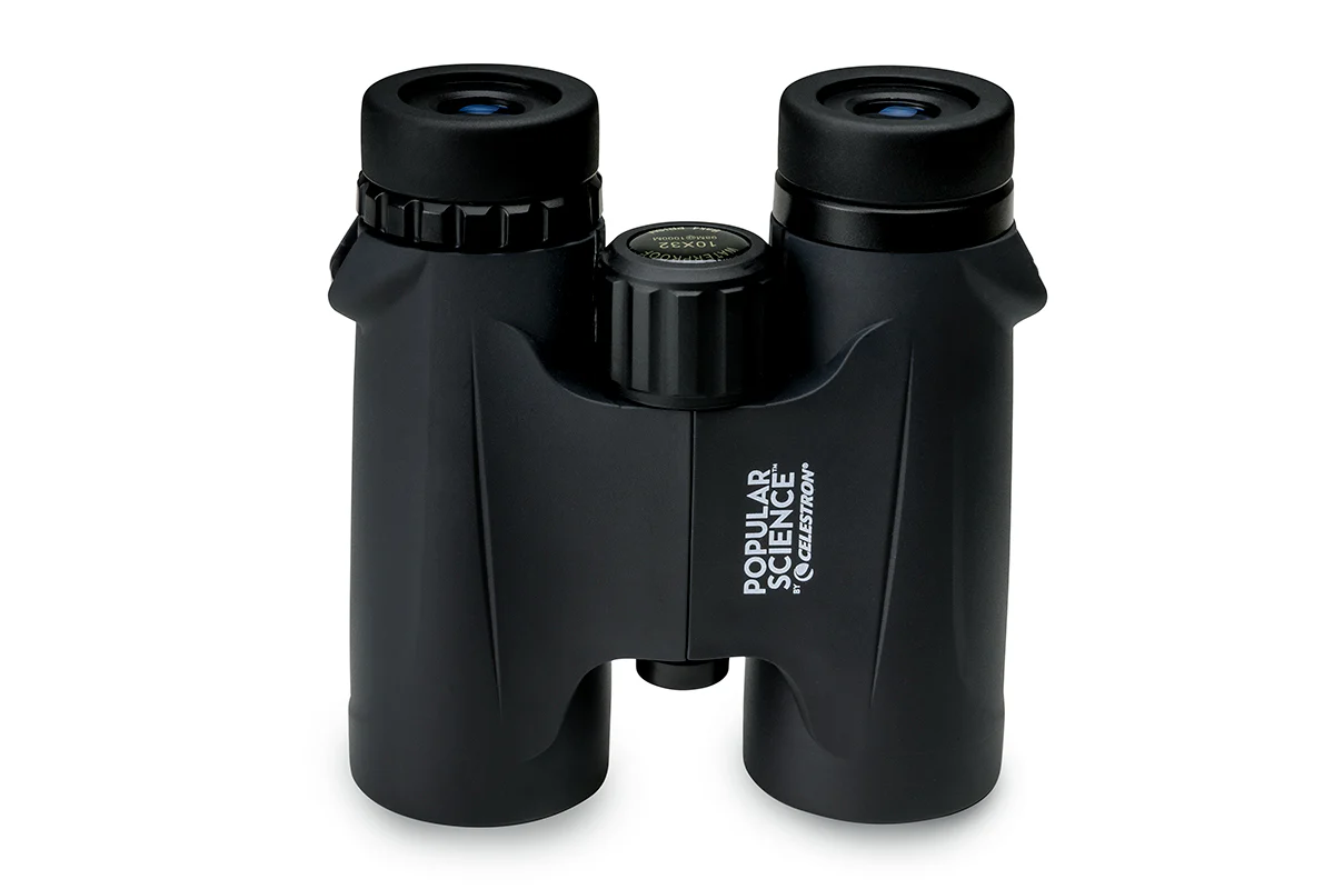 Used - Popular Science by Celestron Outland X 10x32mm Roof Binocular with Smartphone Adapter and Bluetooth remote - Image 9