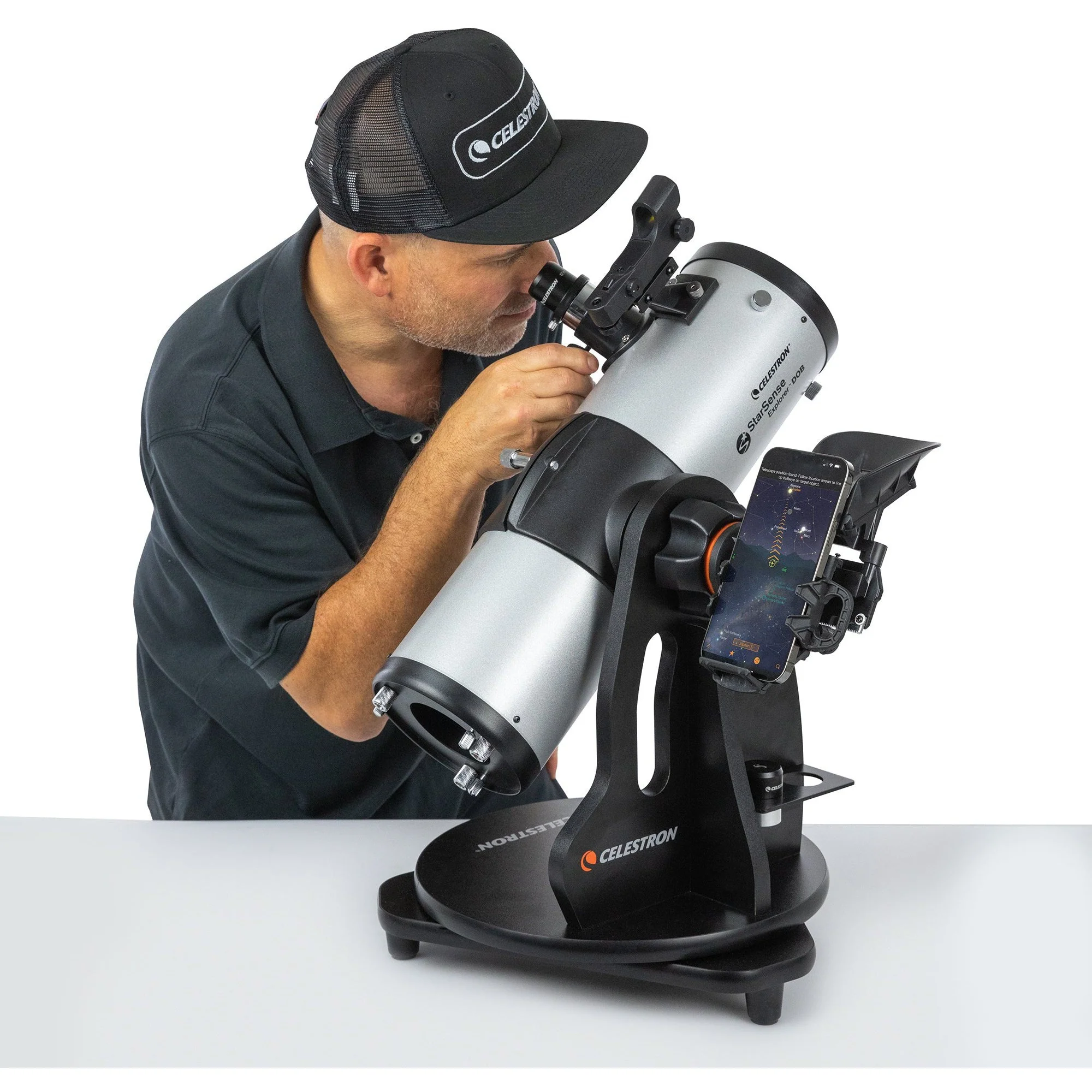 StarSense Explorer 114mm Smartphone App-Enabled Tabletop Dobsonian Telescope - Image 13