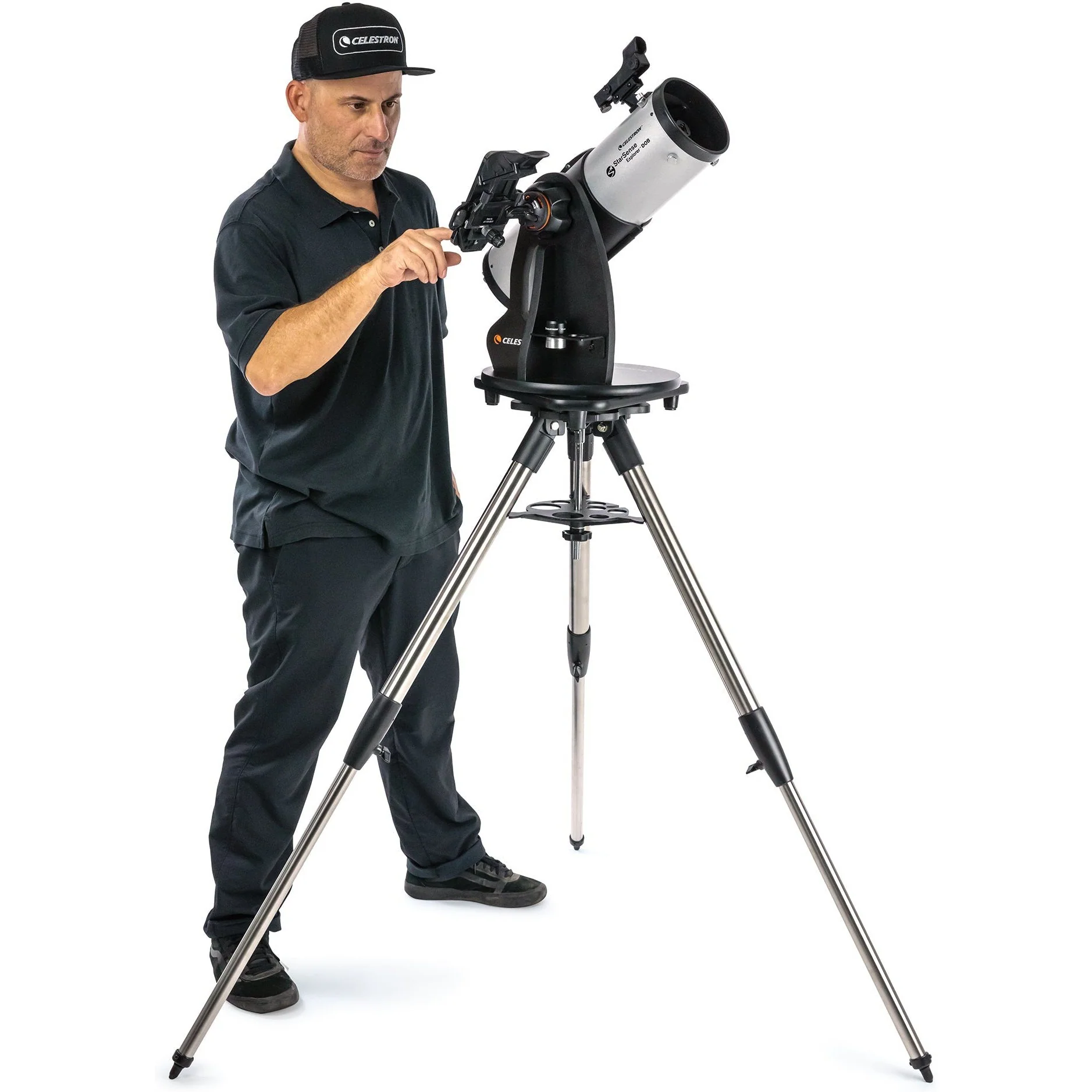StarSense Explorer 114mm Smartphone App-Enabled Tabletop Dobsonian Telescope - Image 19